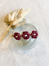 Load image into Gallery viewer, “Daisy Chain&quot; Macrame Bow - Freckleberry
